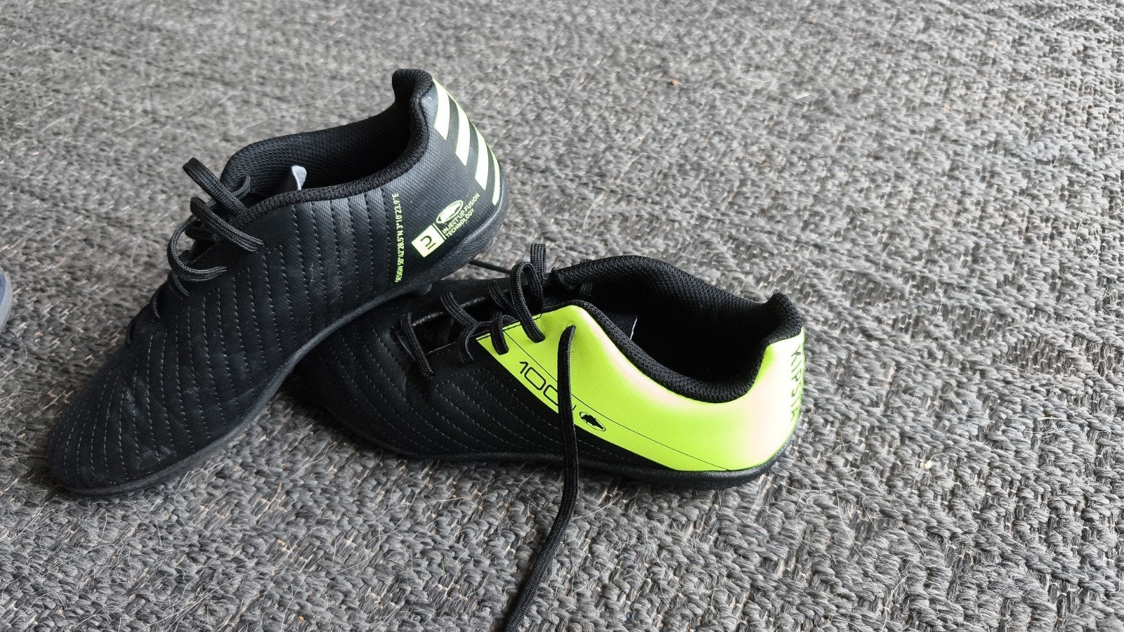 Voetbalschoenen maat 36, Kleding | Heren, Ophalen, Decathlon, Gedragen, Sportschoenen