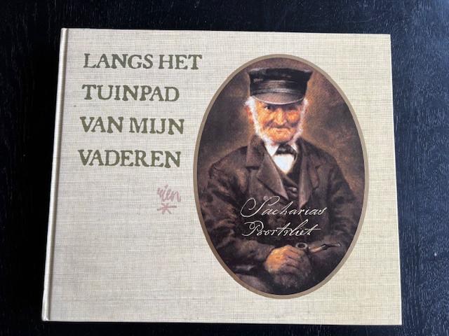 langs het tuinpad van mijn vaderen - Rien Poortvliet, Ophalen of Verzenden, Zo goed als nieuw