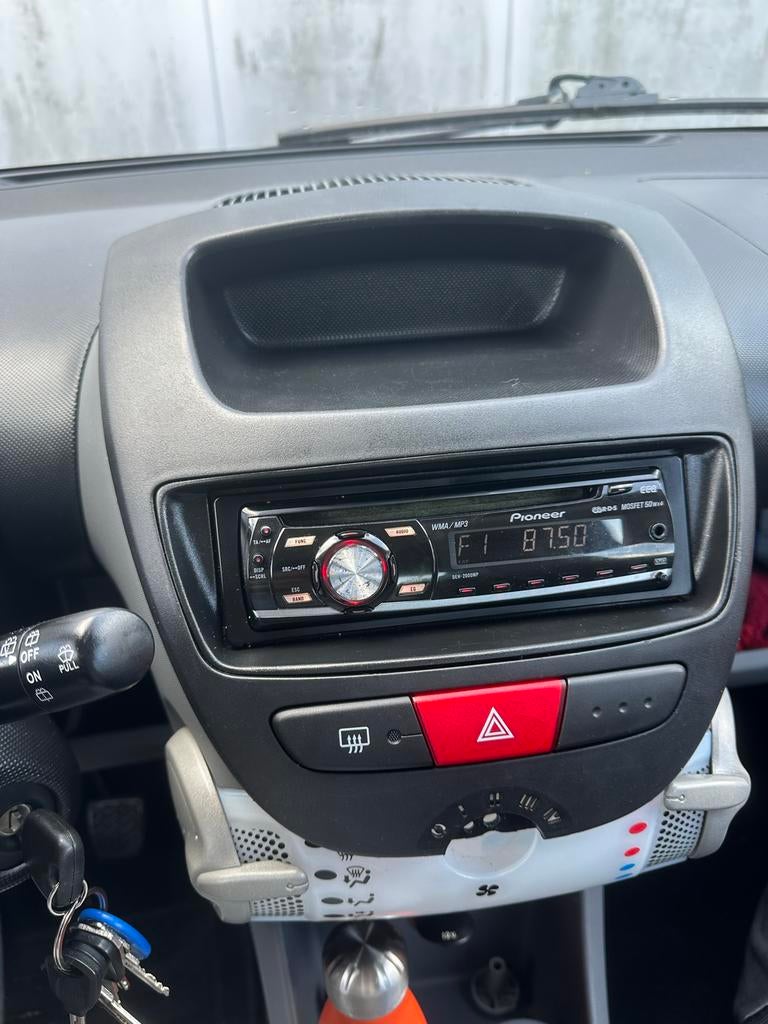 Pioneer autoradio voor C1,peugeot 107,toyota aygo, Ophalen of Verzenden, Gebruikt