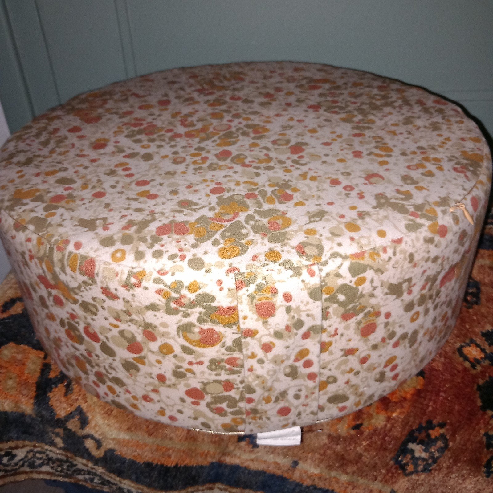 Vintage poef jaren 70, Huis en Inrichting, Minder dan 50 cm, Rond, Minder dan 50 cm, Ophalen of Verzenden