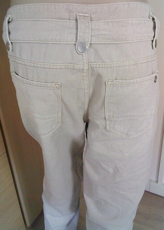 SALLY JEANS desert spijkerbroek met leuke details 38 [30], Kleding | Dames, Spijkerbroeken en Jeans, Verzenden, Gedragen, Overige kleuren