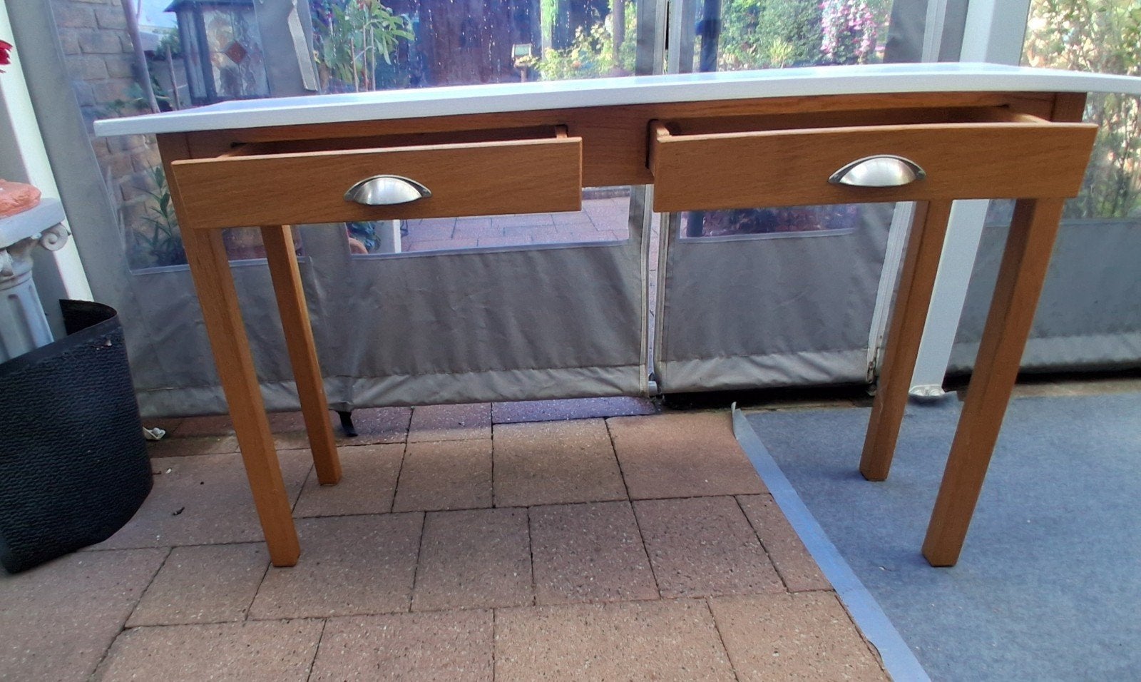 sidetable, Ophalen, 25 tot 50 cm, Rechthoekig, 100 tot 150 cm