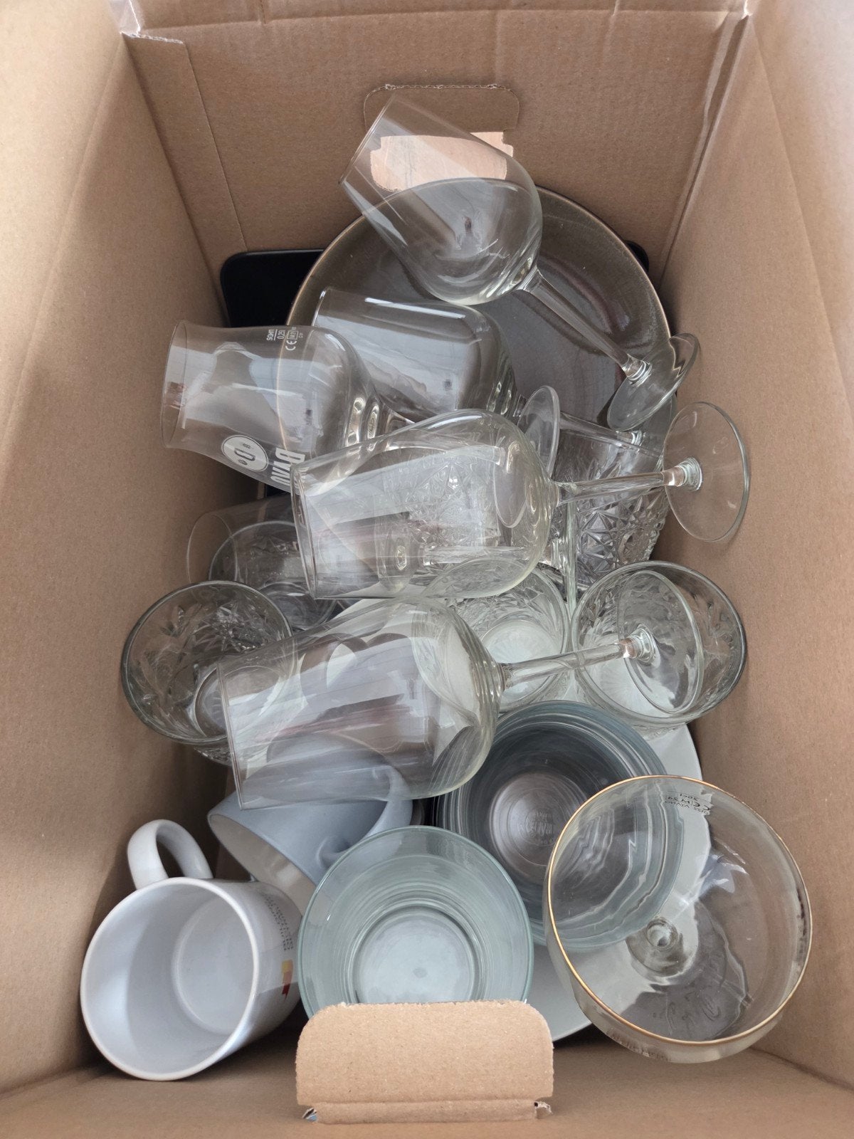 Complete servies set - Ideaal voor student/starter, Ophalen
