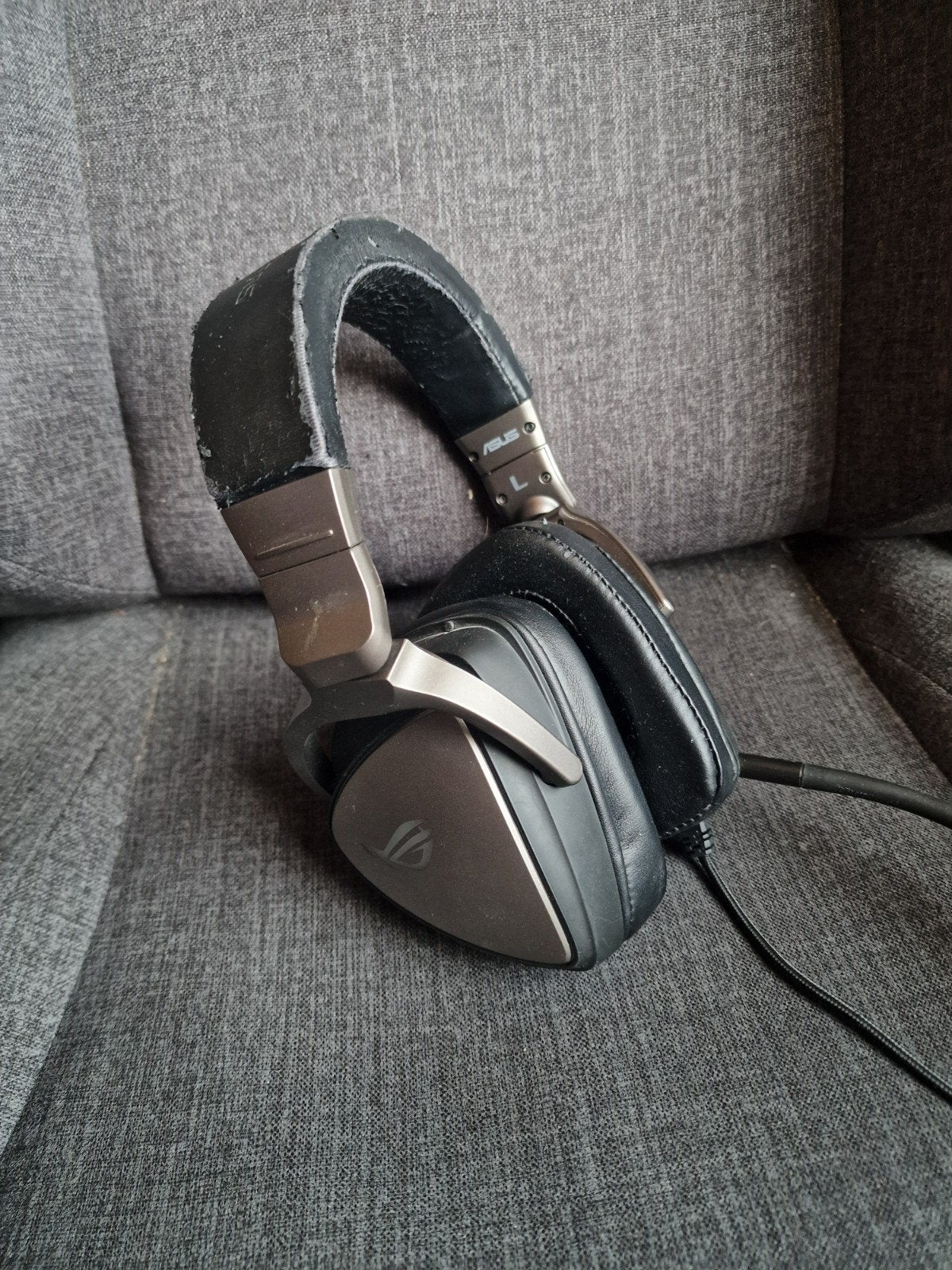 ASUS ROG Delta Koptelefoon, Ophalen of Verzenden, Gebruikt, Over oor (circumaural), Overige merken