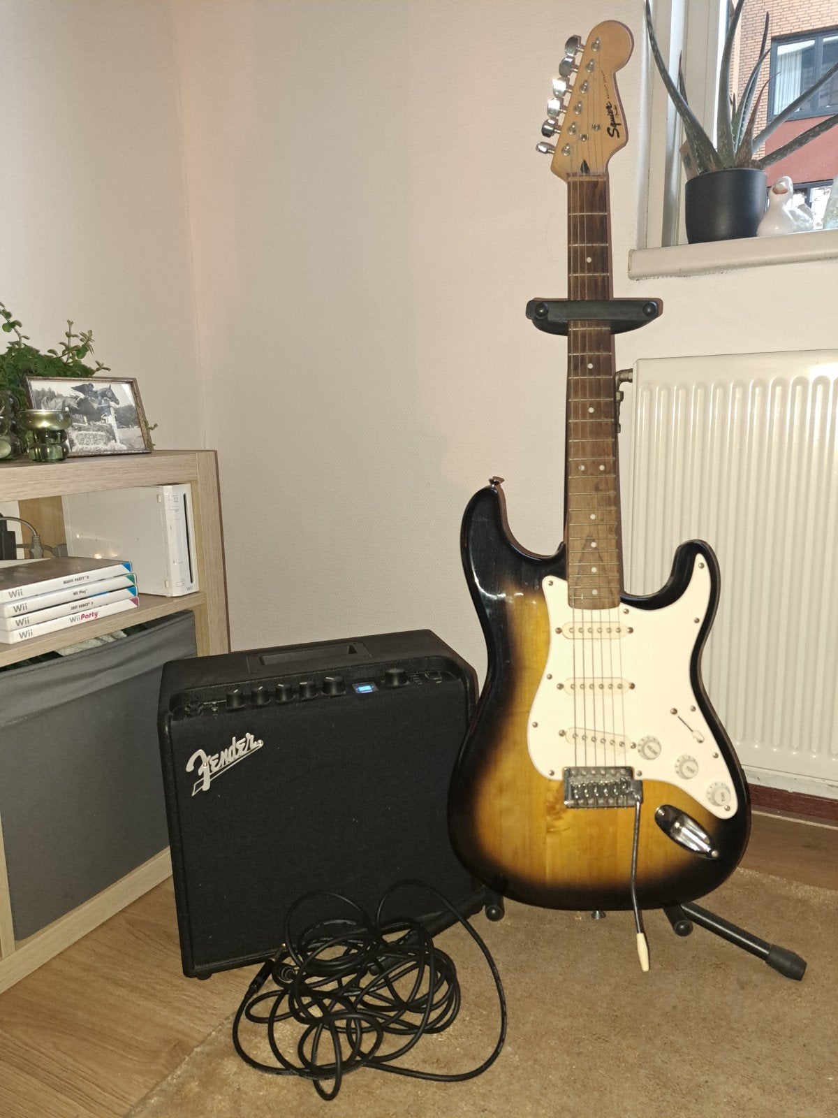 Elektrische gitaar met versterker (Fender), Ophalen, Fender, Gebruikt, Met versterker