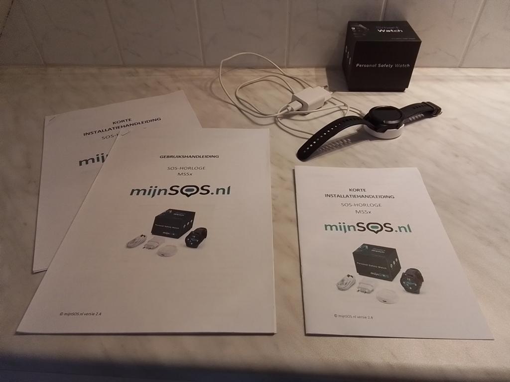 mijnSOS Alarmhorloge EV05 Gps tracker Smartwatch Valdetectie, Sieraden, Tassen en Uiterlijk, Smartwatches, Zwart, Ophalen of Verzenden