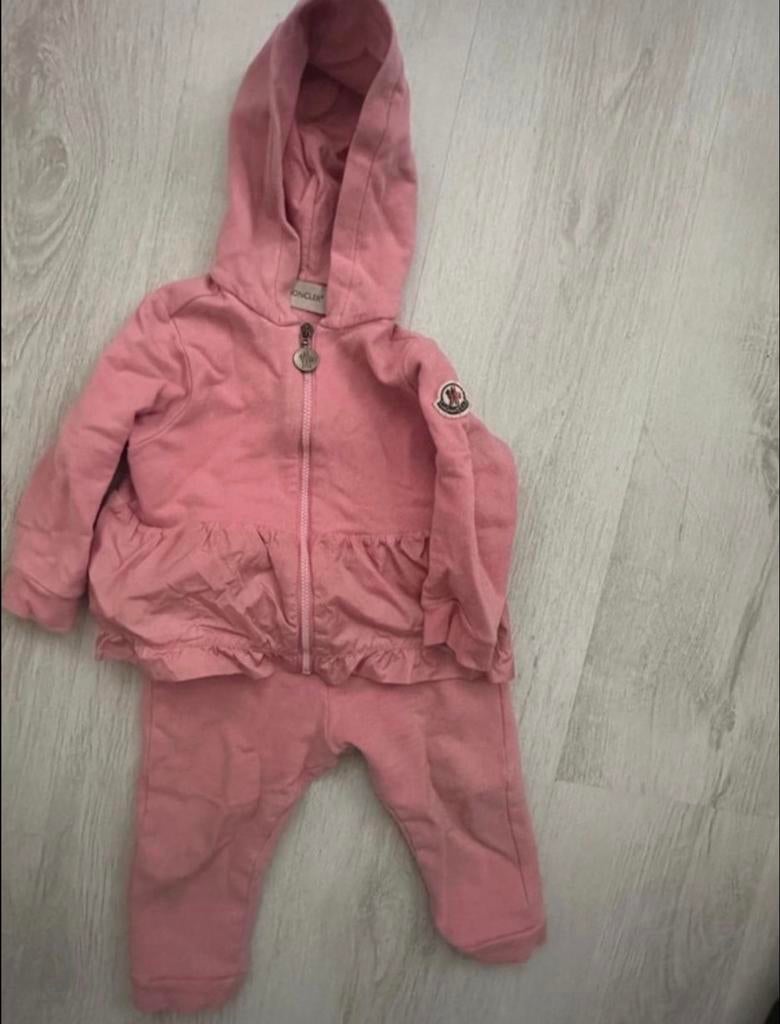 Orginele moncler pakje, Ophalen of Verzenden, Zo goed als nieuw, Jongetje of Meisje