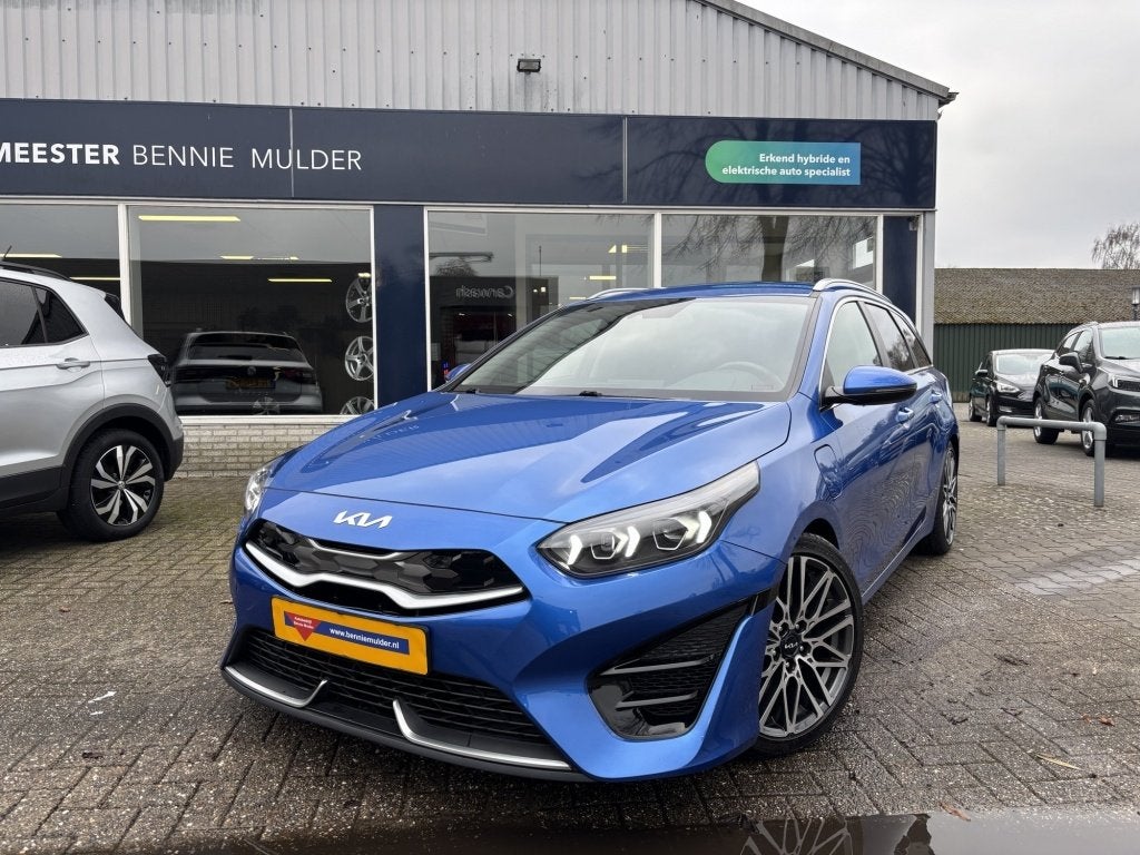 Kia Ceed Sportswagon 1.6 GDI PHEV LED / CAMERA / STOEL/STUUR, Automaat, Gebruikt, Blauw, Automatische klimaatregeling
