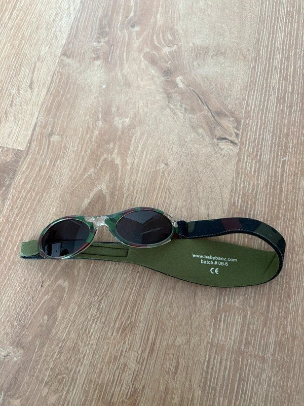 baby banz UV beschermende zonnebril 0/36 maanden, Ophalen of Verzenden, Zo goed als nieuw, Baby banz
