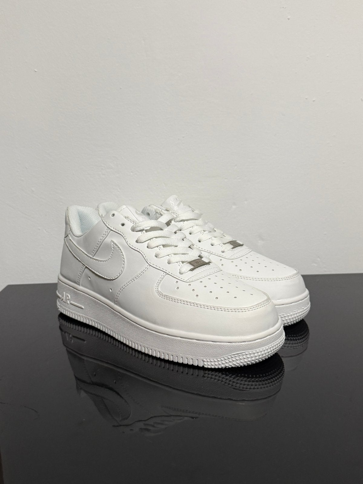 Nike Air Force 1 '07 White Unisex - Maat 42, Wit, Nieuw, Ophalen of Verzenden, Sneakers of Gympen