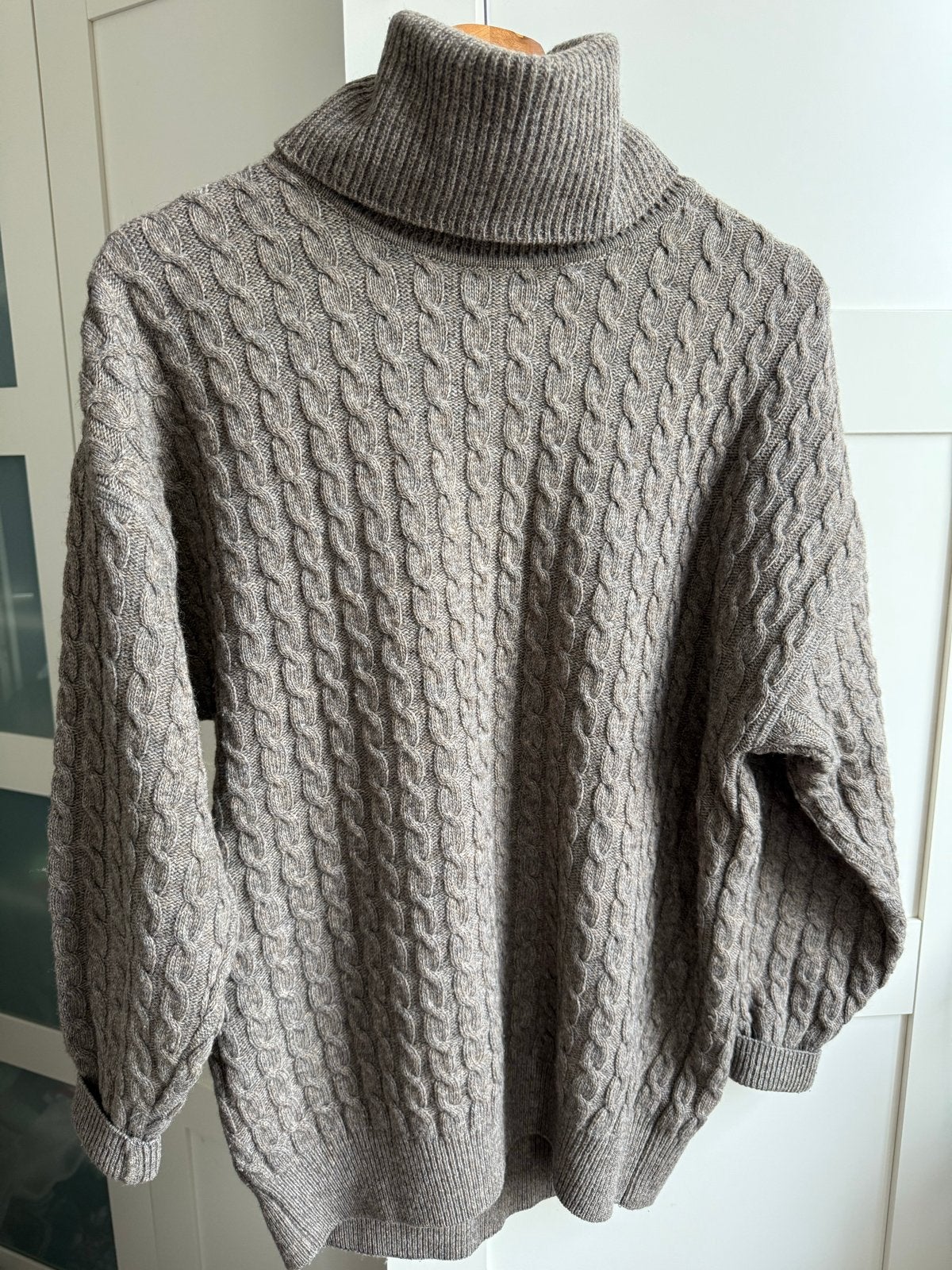 Lamswollen gebreide trui met col, Kleding | Dames, Ophalen of Verzenden, Zo goed als nieuw, Maat 42/44 (L), Grijs