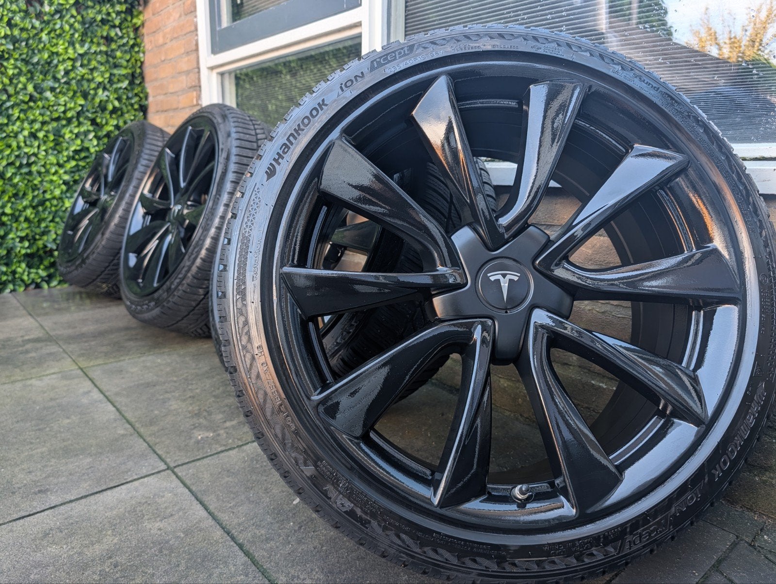 Tesla Model 3 Performance Winterset 19 inch Hankook, 19 inch, Gebruikt, Banden en Velgen, 235 mm