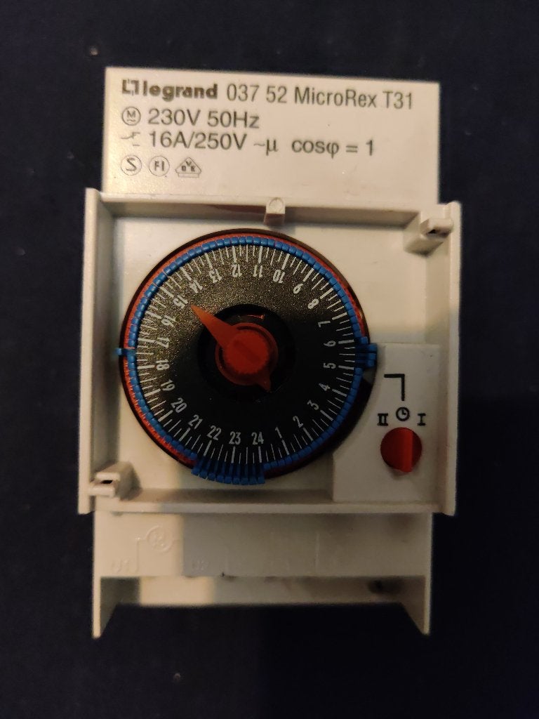legrand DIN Rail Schakelklok 037 52 MicroRex T31 16A 250V, Ophalen of Verzenden, Nieuw