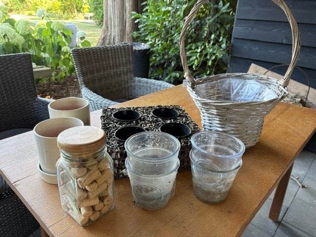 Gratis; diverse plantenpotten., Overige materialen, Gebruikt, Rond, Minder dan 40 cm
