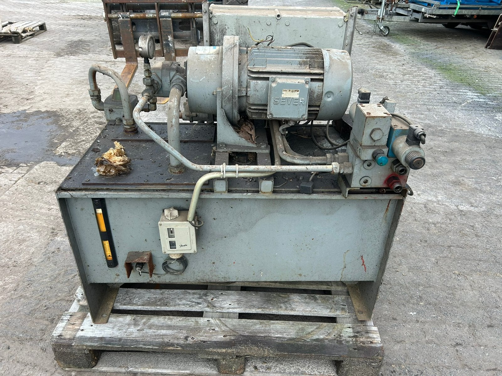 Hydrauliekunit op krachtstroom, Ophalen, Gebruikt, Elektromotor