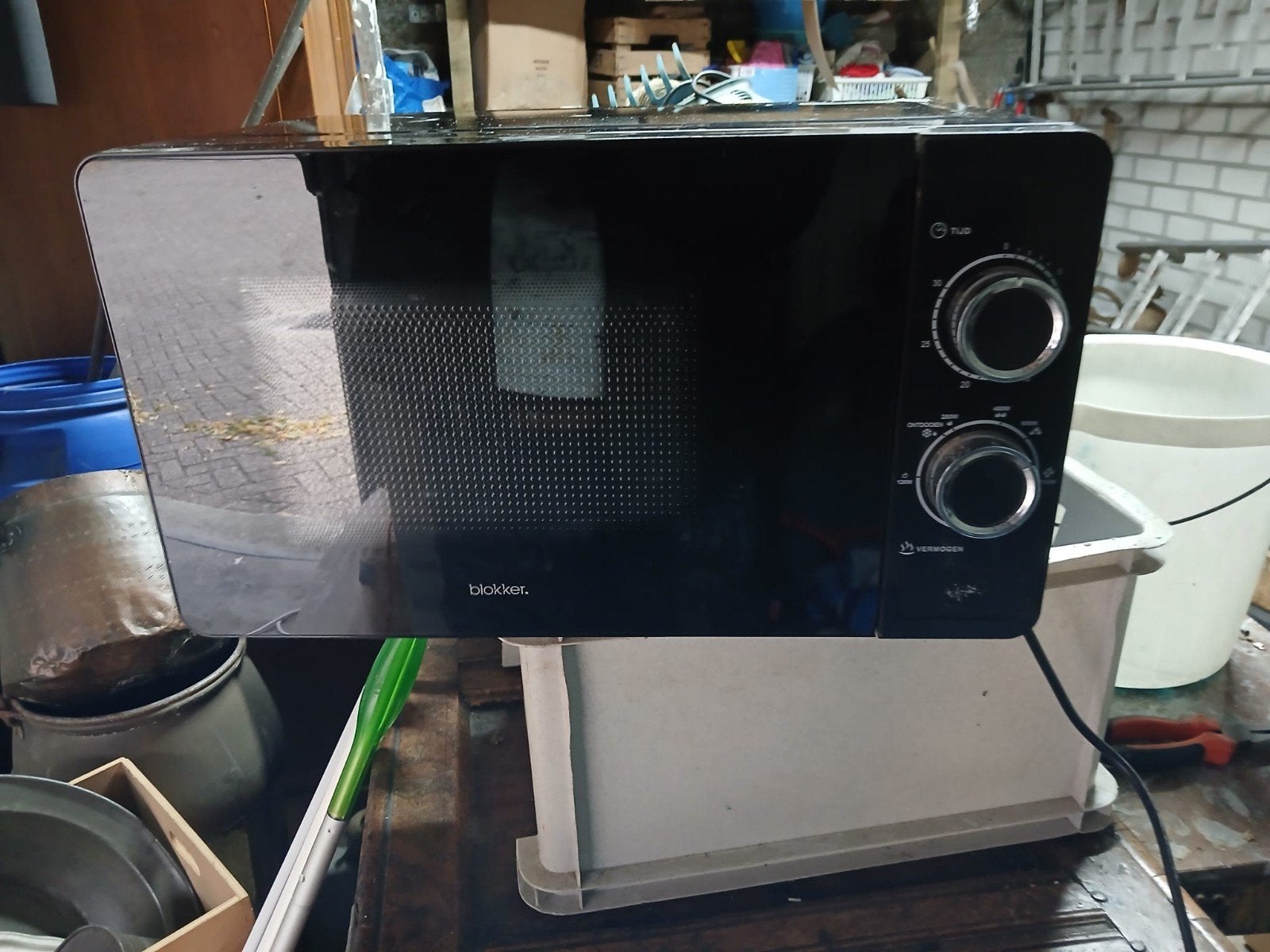 Blokker Magnetron - Compact en Functioneel, Ophalen