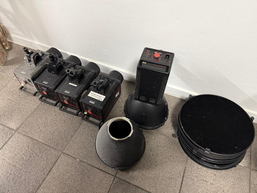 Multiblitz Flitsinstallatie, Ophalen, Gebruikt, Lamp of Flitsset