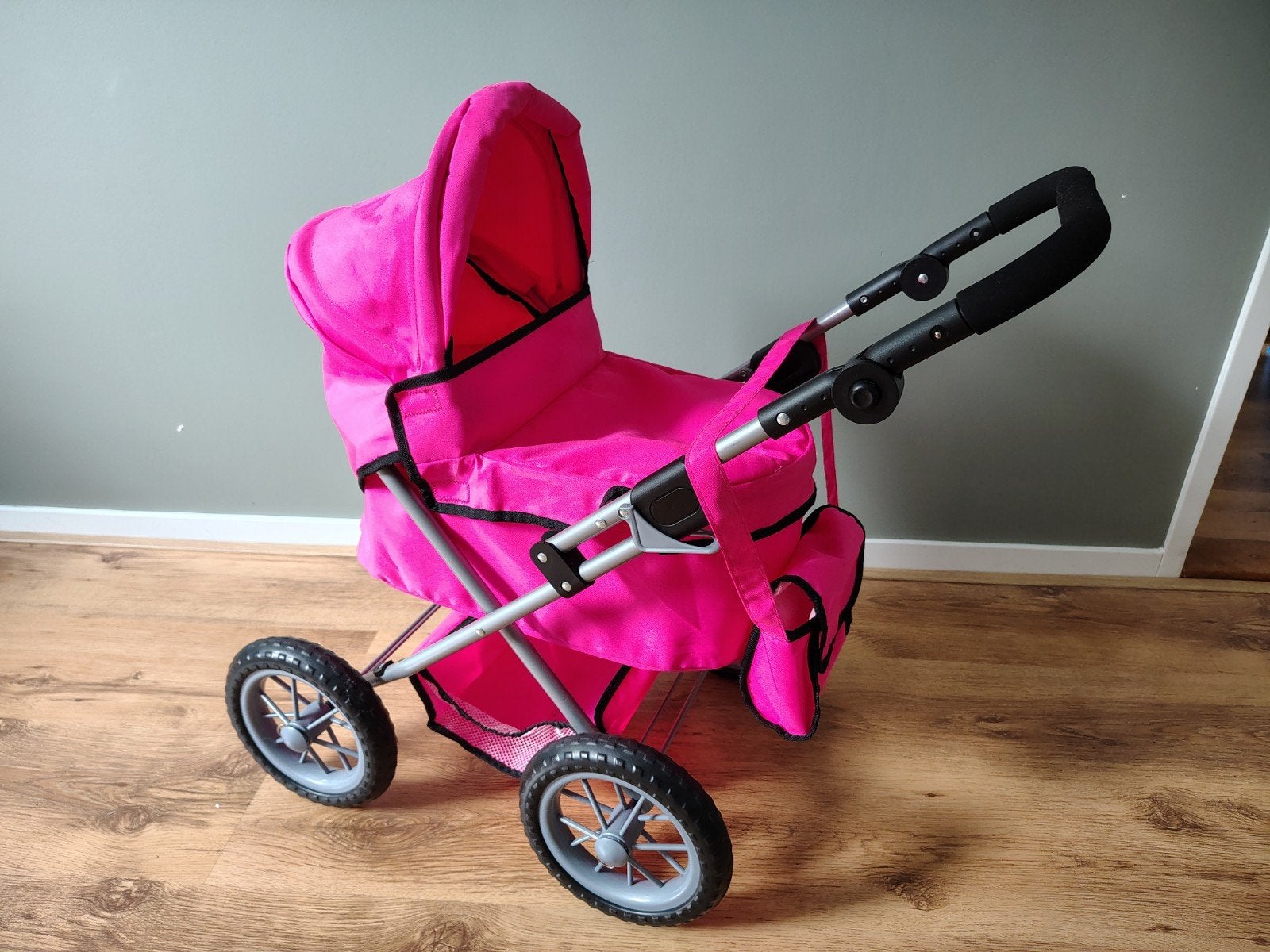 Roze poppenwagen van Bayer Design, Ophalen of Verzenden, Zo goed als nieuw, Overige typen