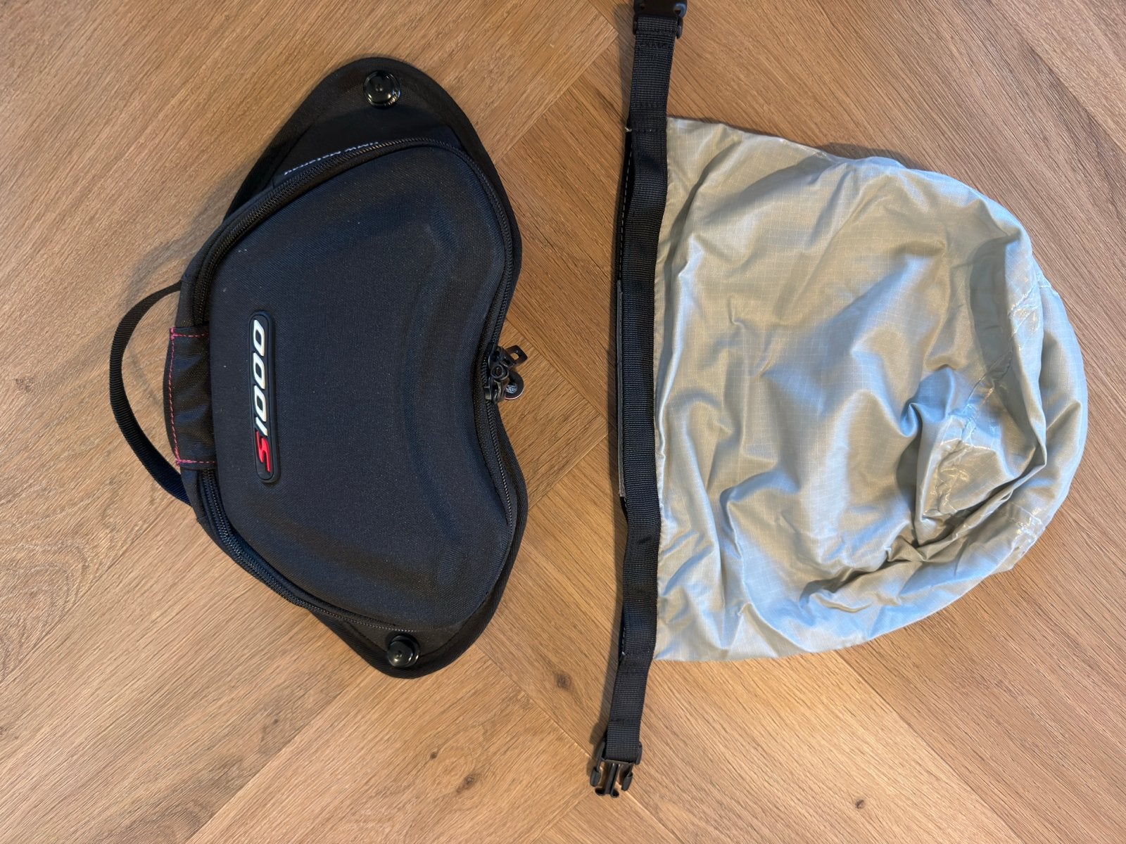 BMW Tanktas 1,5L S1000RR (2019-) S1000R (2021-), Ophalen of Verzenden, Zo goed als nieuw
