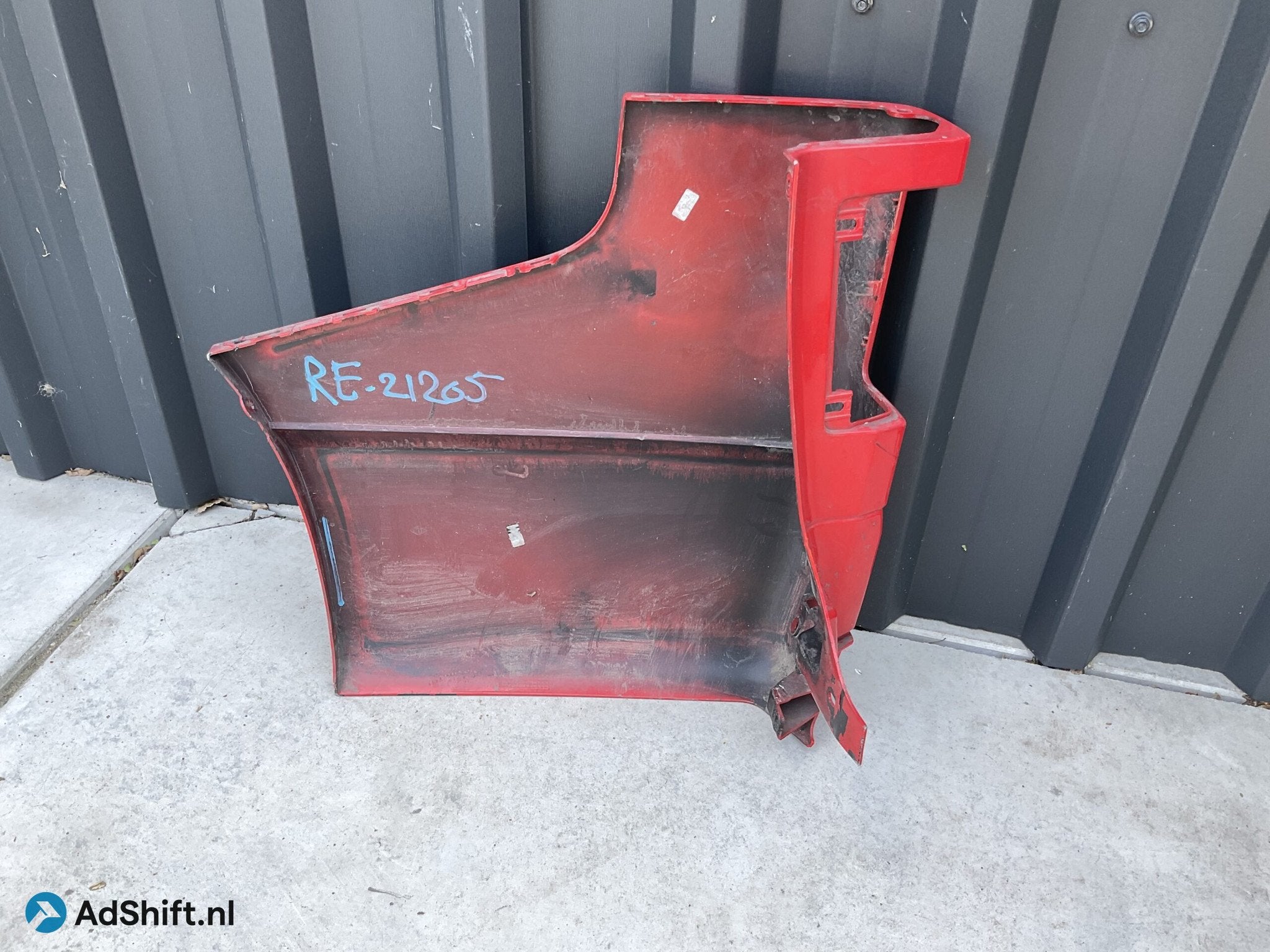 Bumper Renault Trafic 3 850160502R Achterbumperhoek RE-21205, Auto-onderdelen, Bumper