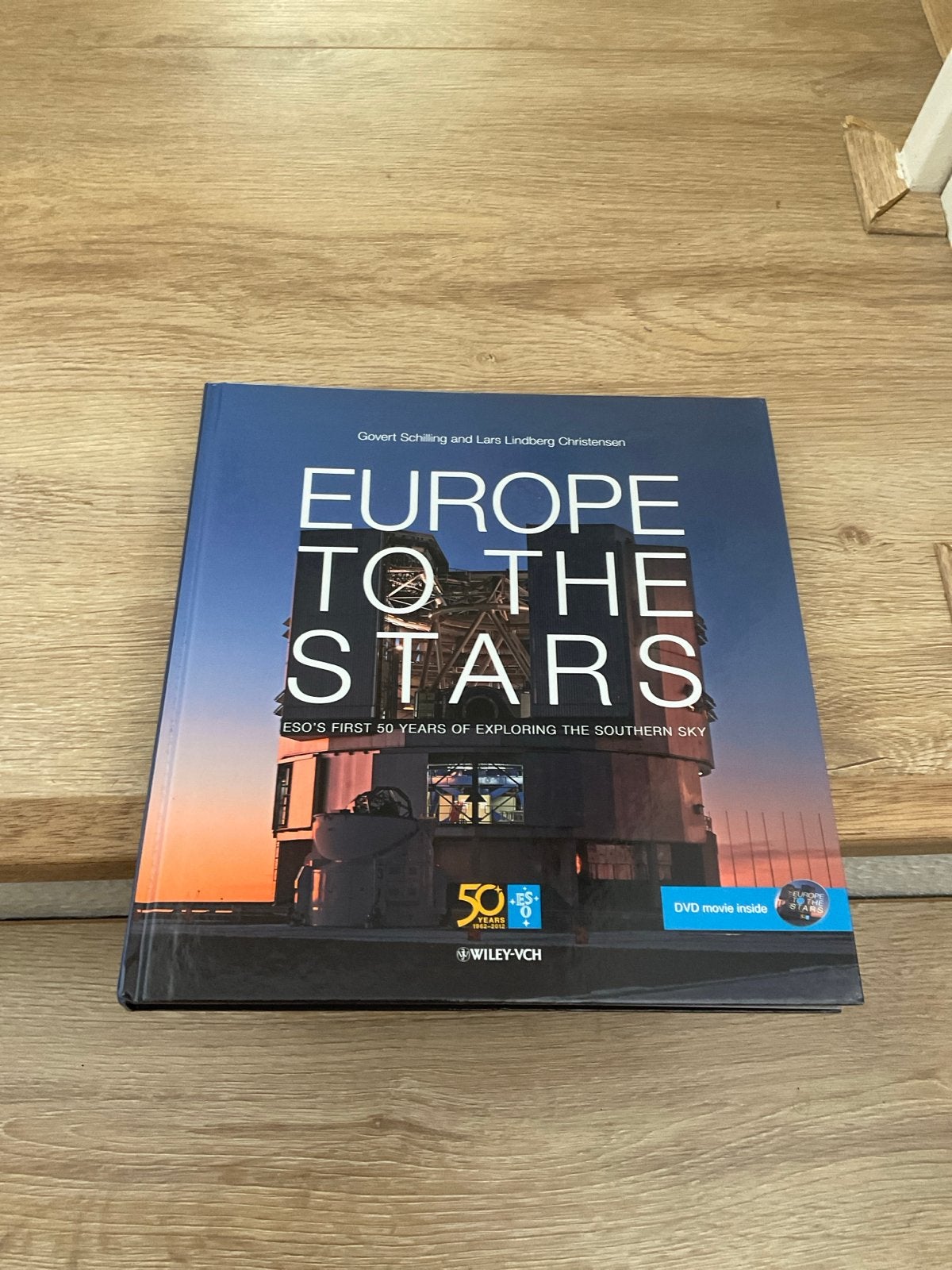 Europe to the Stars: ESO's 50 jaar sterrenkunde nieuw, Boeken, Ophalen of Verzenden, Zo goed als nieuw, Natuurwetenschap