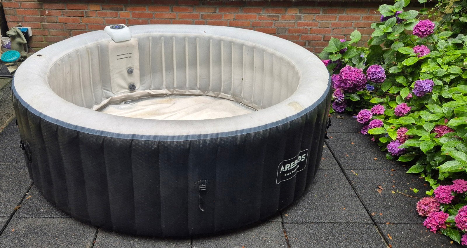 Jacuzzi met toebehoren, Ophalen, Gebruikt, Rond, Opblaaszwembad