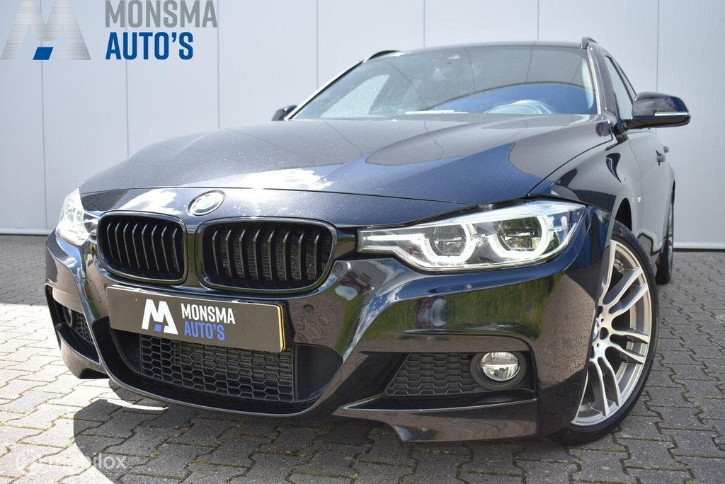 BMW 330d Touring M-Sport Sapphirschwarz HUD Keyless LaneAss., Auto's, BMW, Automaat, Achterwielaandrijving, 2993 cc, 258 pk