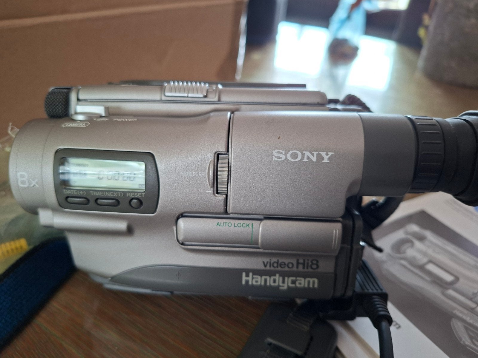 Sony Video Hi8 Handycam CCD-TR8E met accessoires, Audio, Tv en Foto, Videocamera's Analoog, Ophalen of Verzenden, Hi 8, Camera