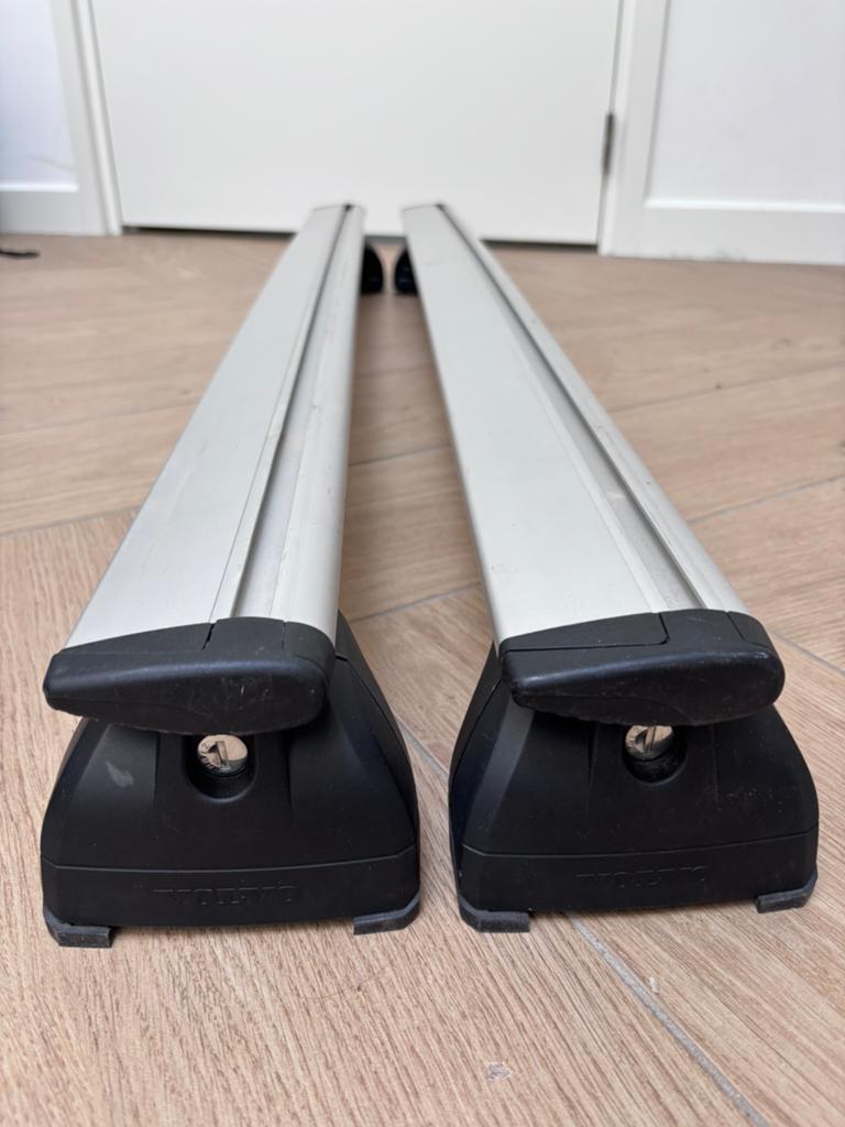 Originele Volvo V60, XC60 en V40 CC dakdragers Thule Wingbar, Auto diversen, Dakdragers, Gebruikt, Ophalen of Verzenden