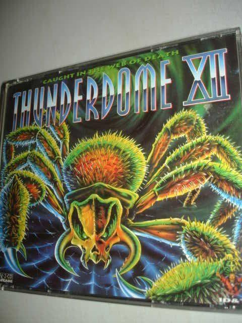 Thunderdome- XII- inclusief boekje- BOXSET- 2-CD-, Verzenden, Zo goed als nieuw, Dance Populair, Boxset