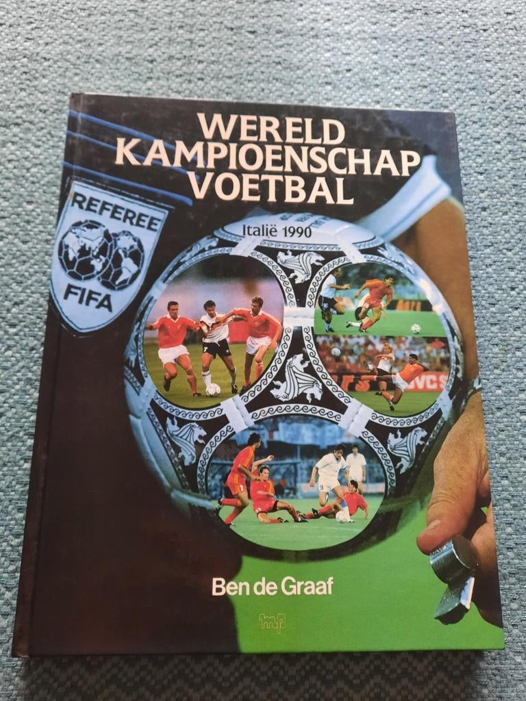 WK Voetbal Italië 1990 - Hardcover - Ben de Graaf, Boeken, Ophalen of Verzenden, Gelezen, Ben de Graaf, Balsport