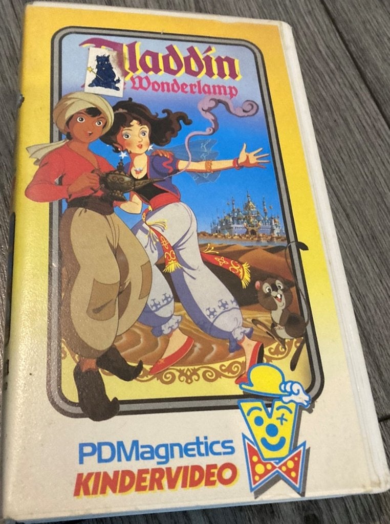 GEZOCHT Aladdin en de Wonderlamp - VHS, Cd's en Dvd's, Gebruikt, Alle leeftijden, Kinderfilm, VHS