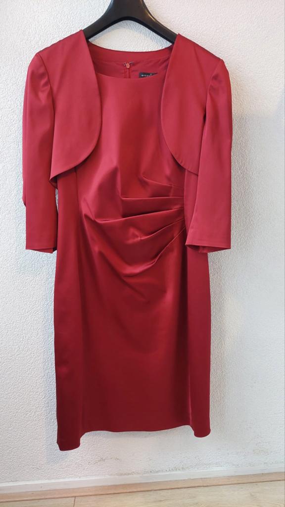 Elegant Rode Jurk met Bolero - Maat M, Zo goed als nieuw, Ophalen, Maat 38/40 (M), Rood