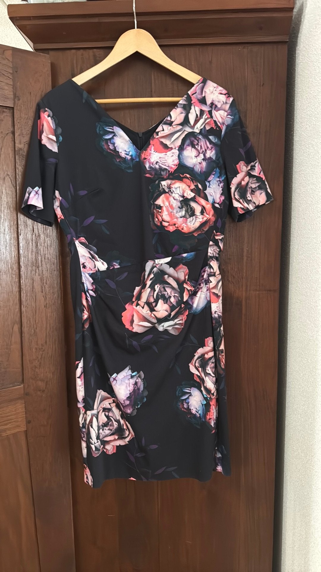 Vera Mont Jurk met Bloemenprint - Maat 40/42, Zwart, Maat 42/44 (L), Ophalen of Verzenden, Zo goed als nieuw