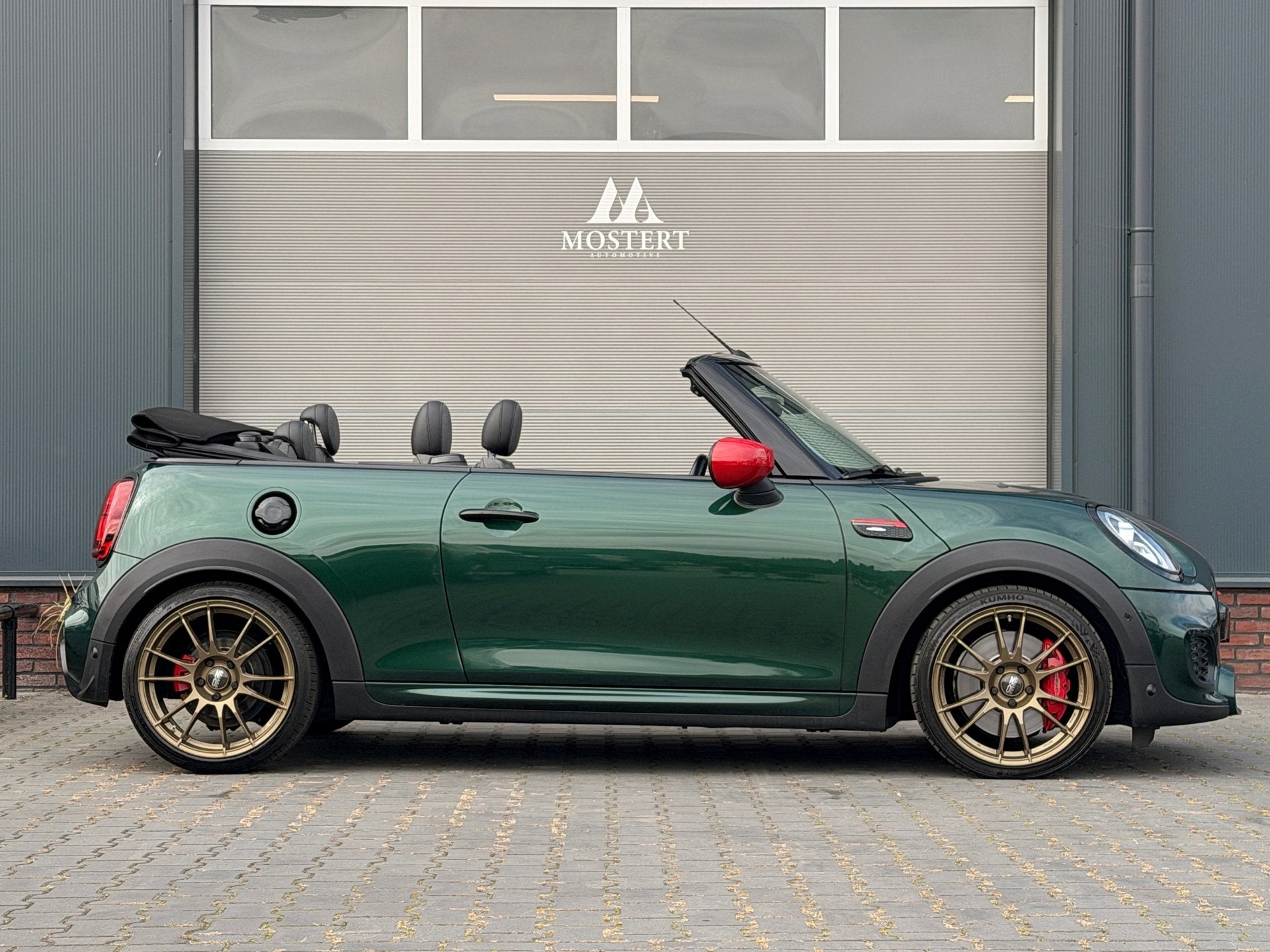 Mini Cabrio 2.0/231pk John Cooper Works Chili|JCW uitlaat|Au, 1998 cc, Gebruikt, 4 cilinders, Cabriolet
