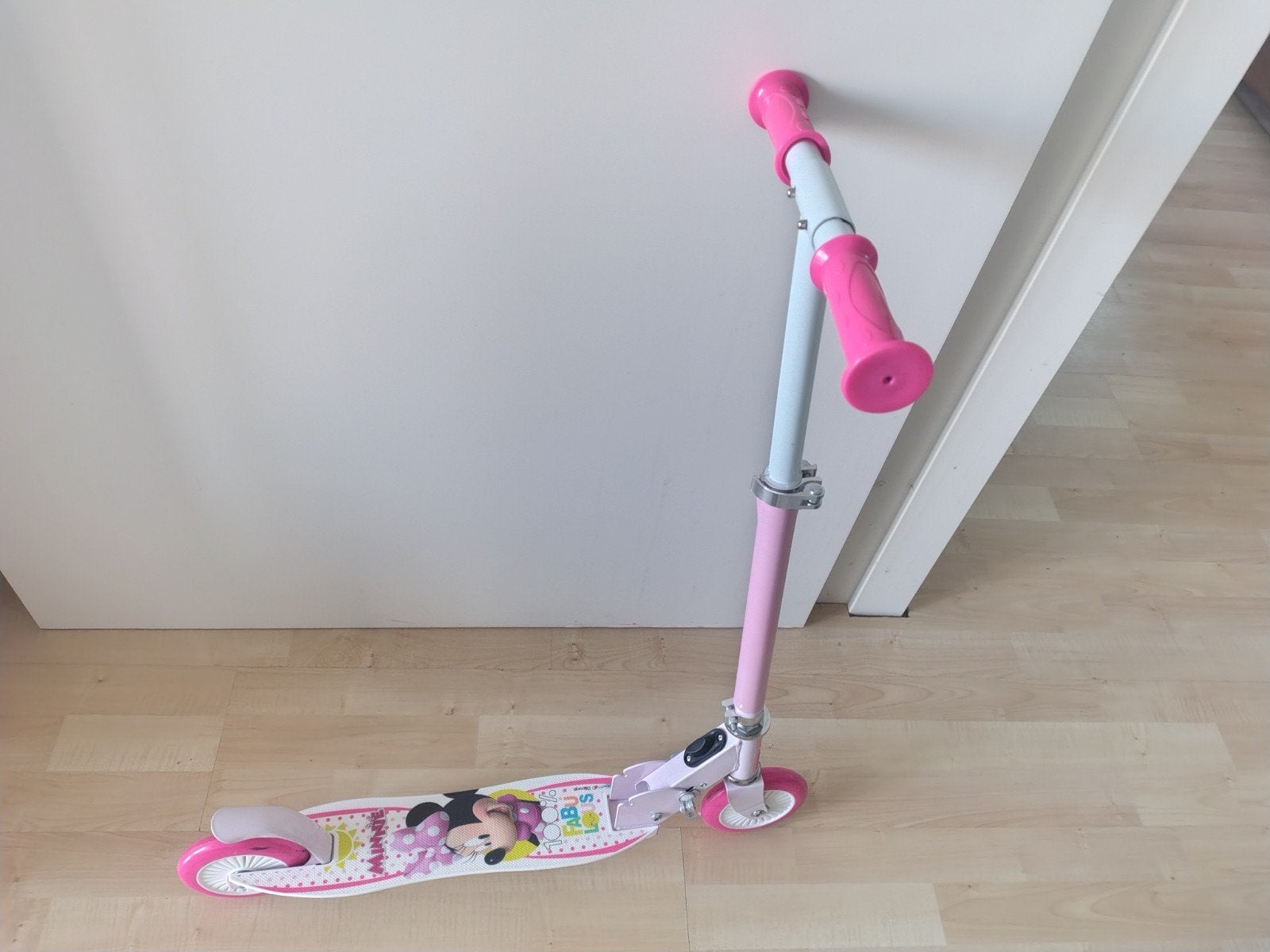 Disney Minnie Mouse Kinderstep - Inklapbaar & Verstelbaar, Ophalen of Verzenden, Gebruikt, Gewone step, Disney