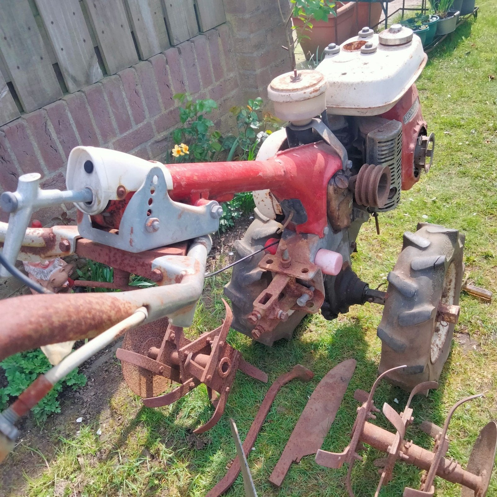 Honda F550 cultivator / motorkultivator (oldtimer/antiek), Antiek en Kunst, Antiek | Gereedschap en Instrumenten, Ophalen