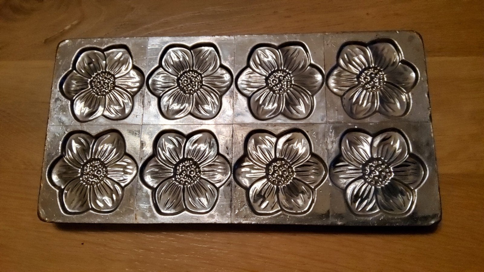 Oude retro koekjes Mal Chocolademal bloemen Chocoladevorm., Ophalen of Verzenden