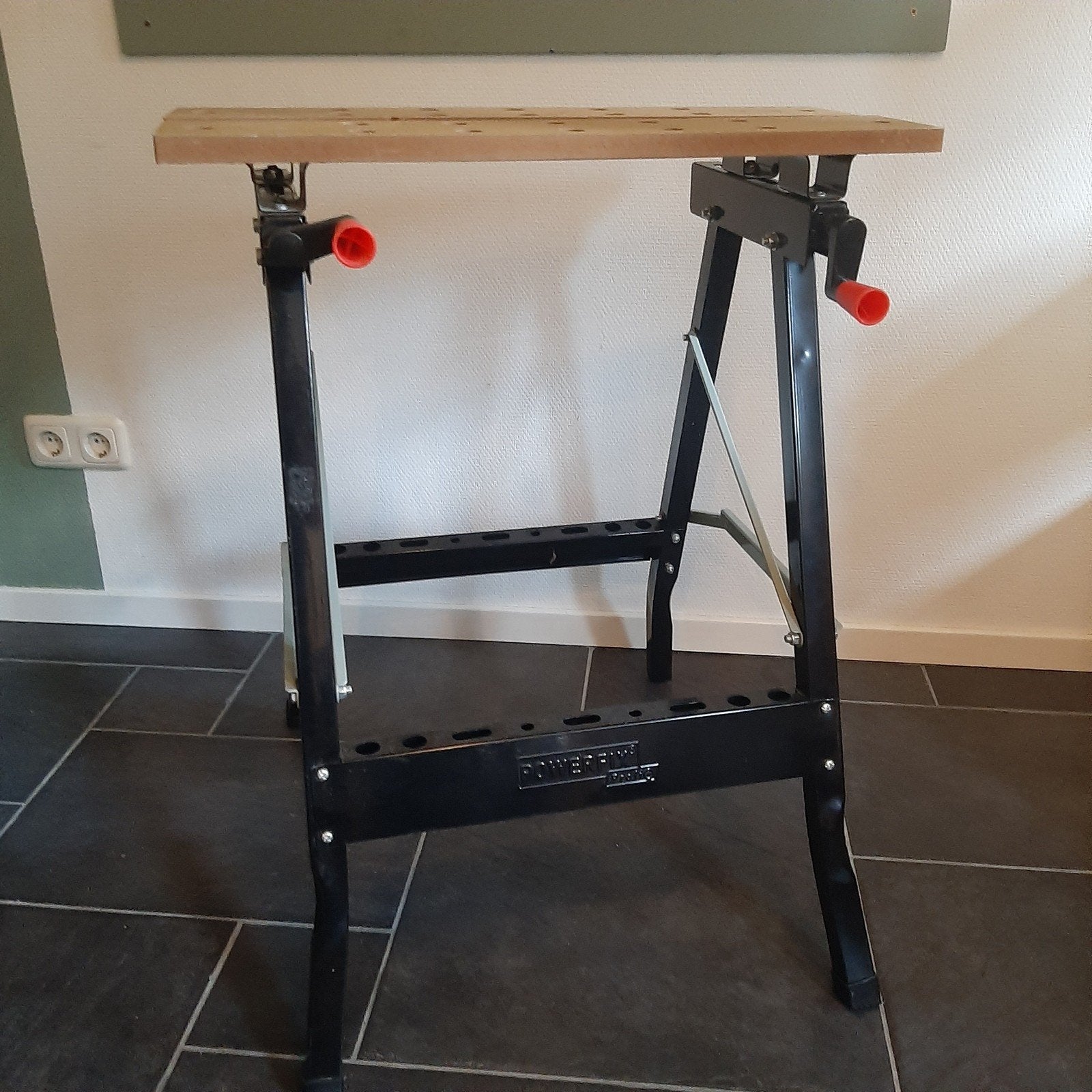 Powerfix Werkbank - Inklapbaar en Draagbaar (3 stuks), Doe-het-zelf en Verbouw, Ophalen of Verzenden, Gebruikt, 70 tot 120 cm
