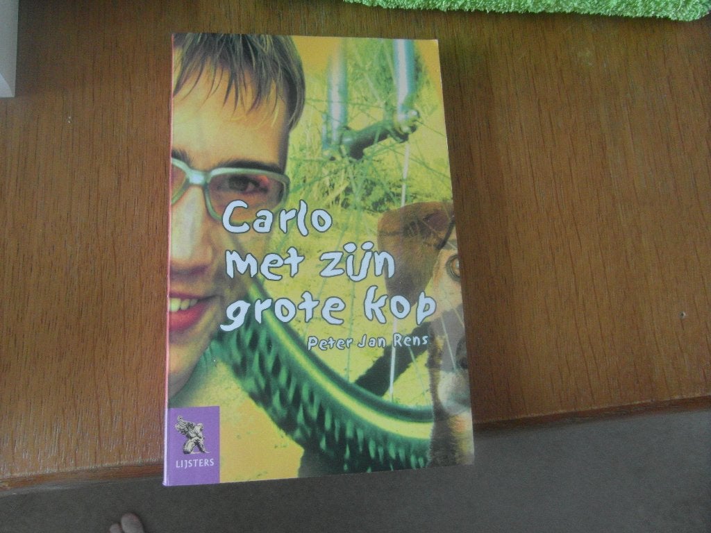 boek:carlo met zijn grote kop, Ophalen of Verzenden, Gelezen