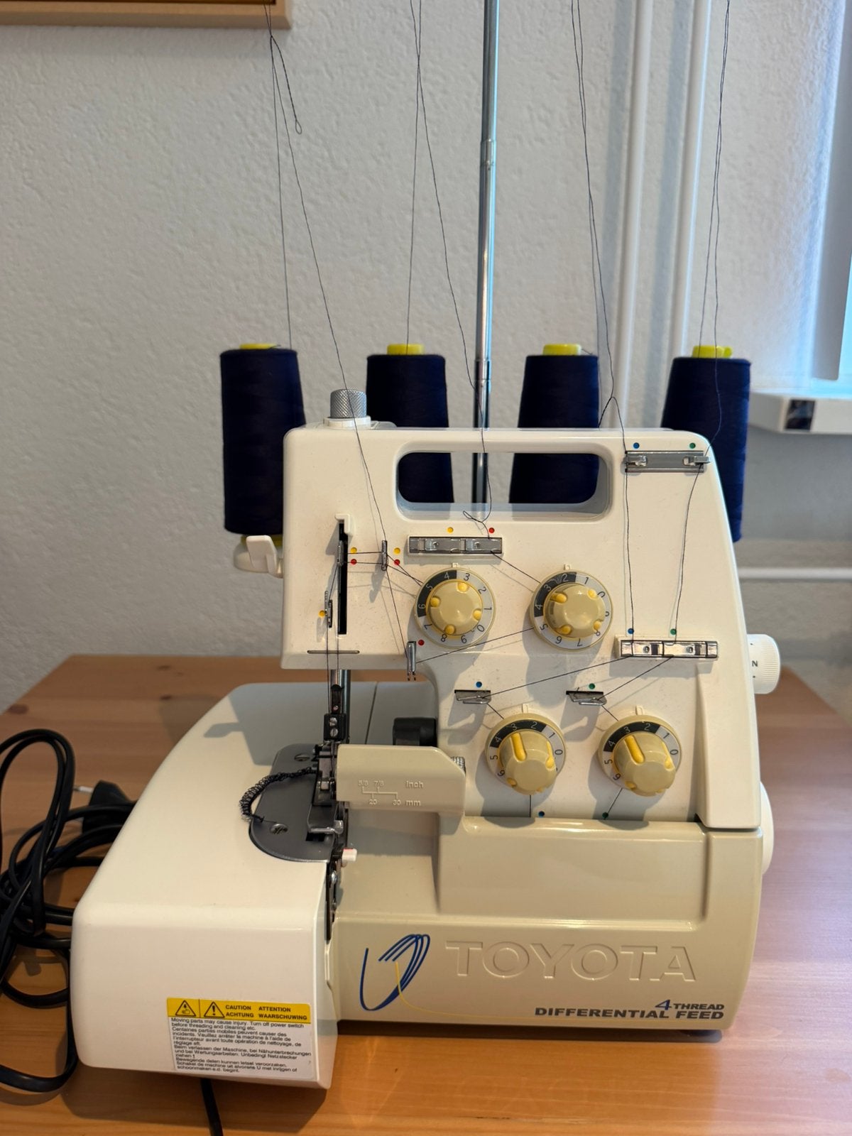 Toyota lockmachine, Ophalen, Zo goed als nieuw, Lockmachine, Overige merken