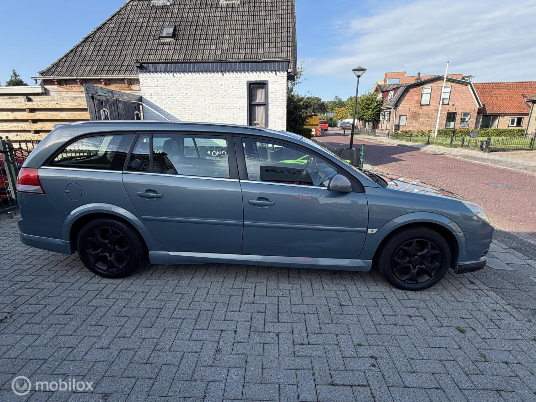 Opel Vectra Wagon 2.2-16V DIKKE AUTO MET NIEUWE APK, Auto's, 4 cilinders, Vectra, 1600 kg, 750 kg