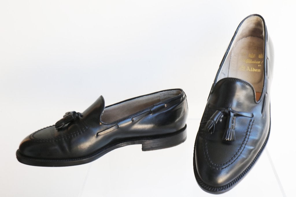 Alden Cordovan paardenleren tasselloafer in 8.5 C/E = 42, Loafers, Zwart, Alden Cordovan, Ophalen of Verzenden
