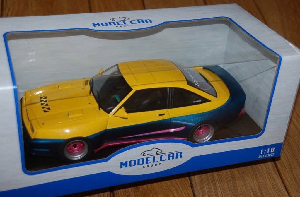 1:18 OPEL MANTA B MANTA MANTA filmauto MCG WRH, Hobby en Vrije tijd, Modelauto's | 1:18, Verzenden, Zo goed als nieuw, Bburago