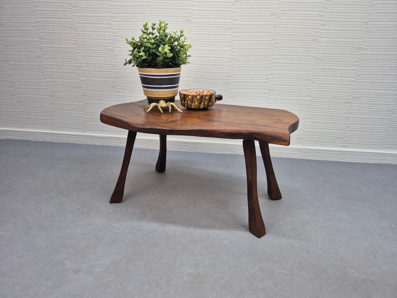 Vintage bijzettafel eiken. Brutalist/wabi sabi plantentafel., Ophalen of Verzenden, ., ., .