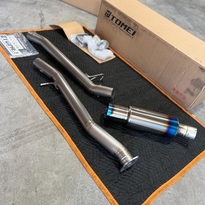 Tomei Expreme Ti uitlaatsysteem - Impreza WRX + STI 02-07