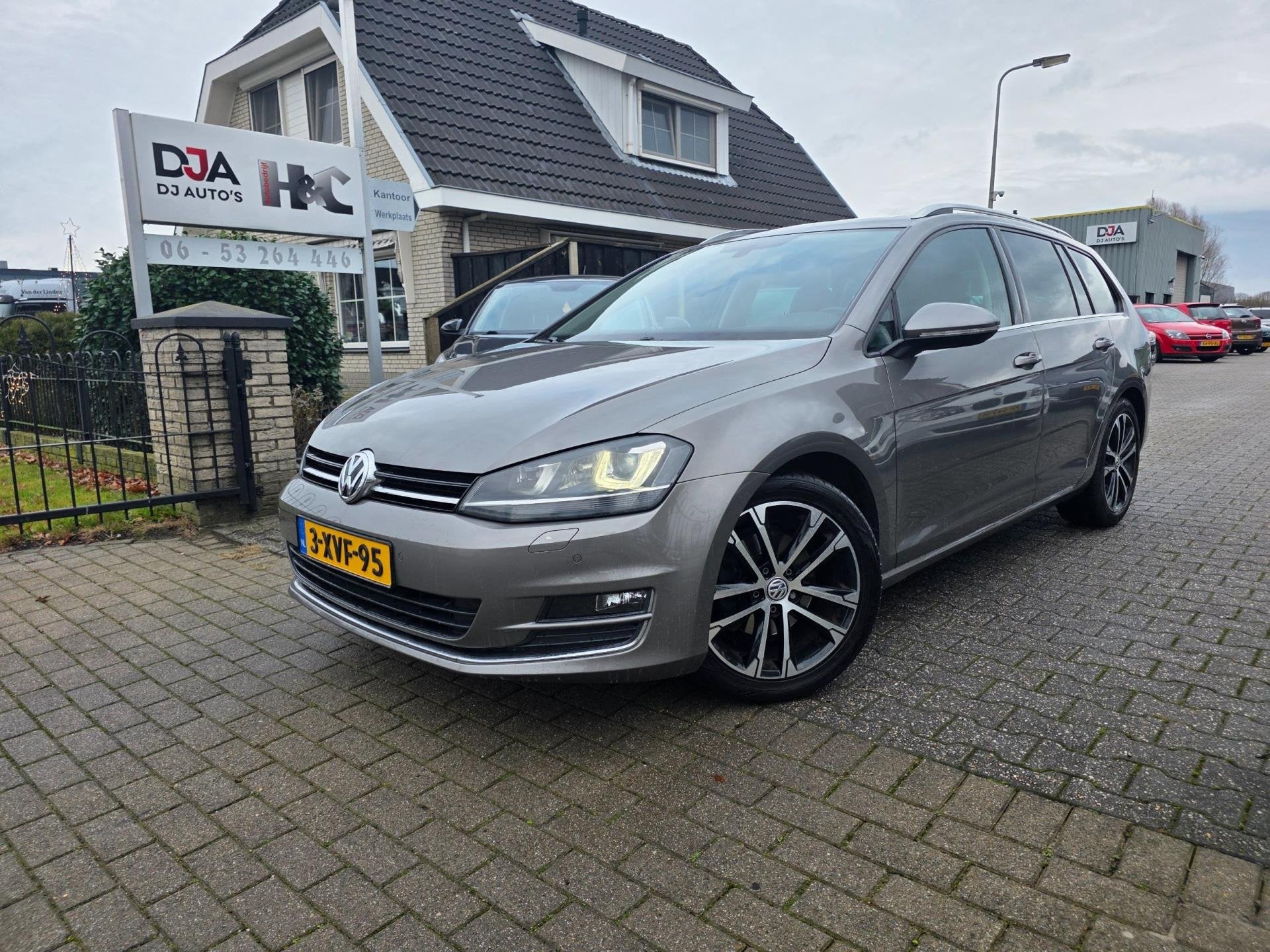 Volkswagen Golf Variant 1.4 TSI Business Edition Pano dak +, Auto's, Euro 5, Gebruikt, 680 kg, 4 cilinders