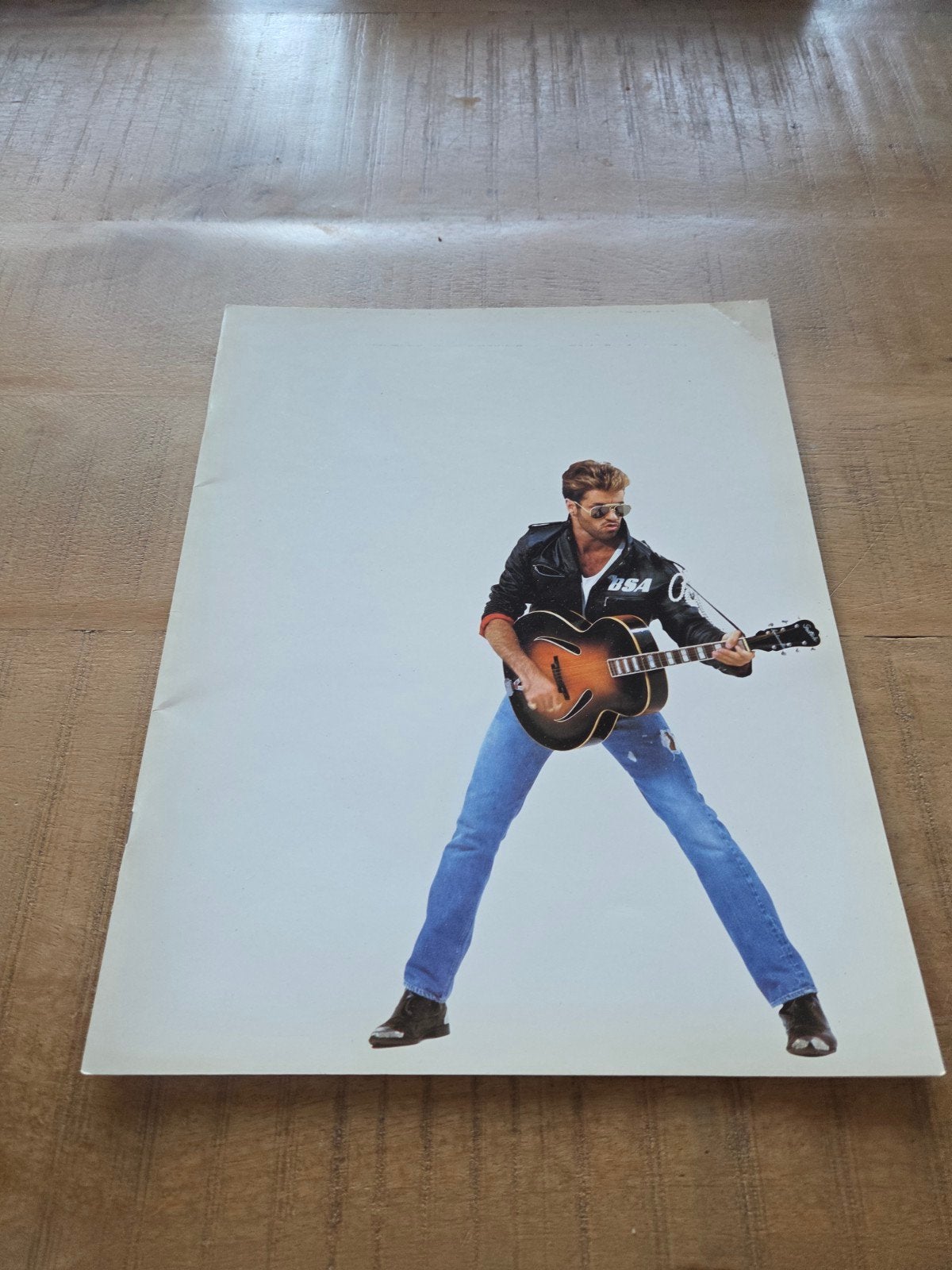 george michael tourboek faith tour 1988 zeldzaam, Ophalen of Verzenden, Zo goed als nieuw, Artiest