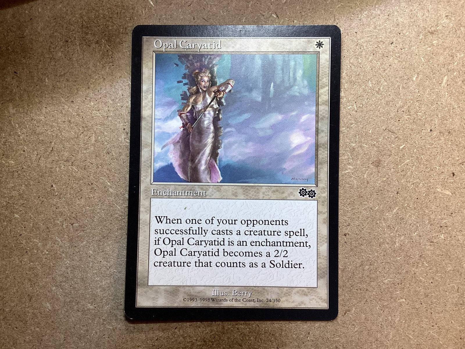 1x Opal Caryatid [024/350] (Excellent), Ophalen of Verzenden, Zo goed als nieuw, Losse kaart