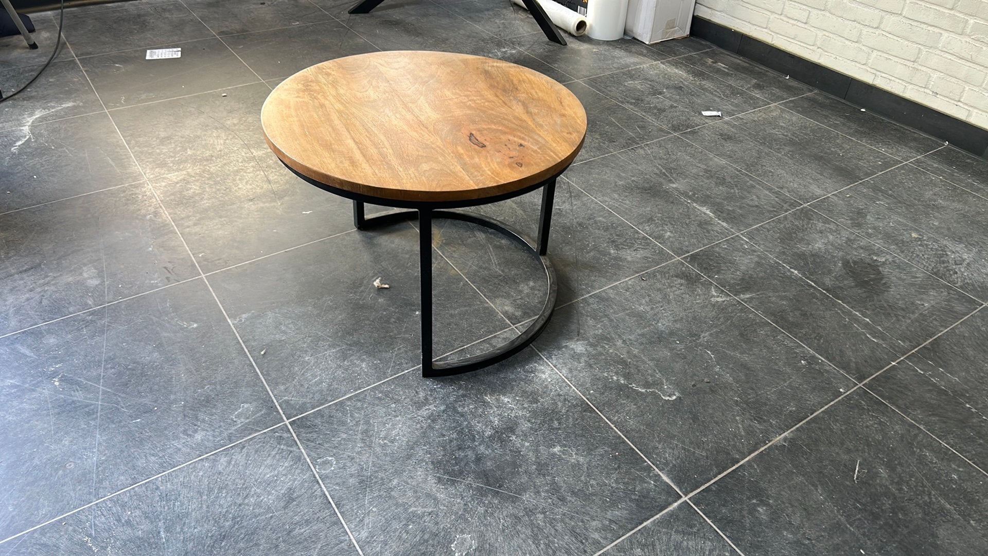 Bijzettafel - hout/staal - 60B - 42H, 45 tot 60 cm, Minder dan 55 cm, Rond, Nieuw